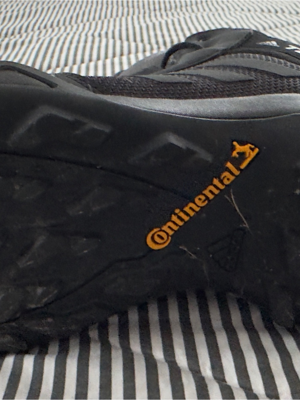 adidas Terrex Black Men's Athletic Trail Shoes GoreTex - Picture 5 of 9